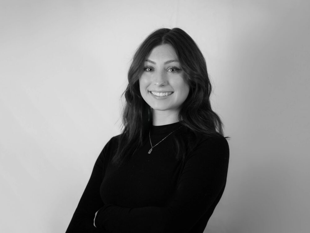 Raegan Hayes headshot