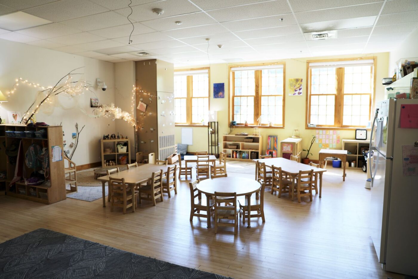 ECC room filled with small tables and chairs