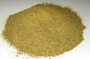 Kratom in powder form. Photo by: Wikimedia Commons