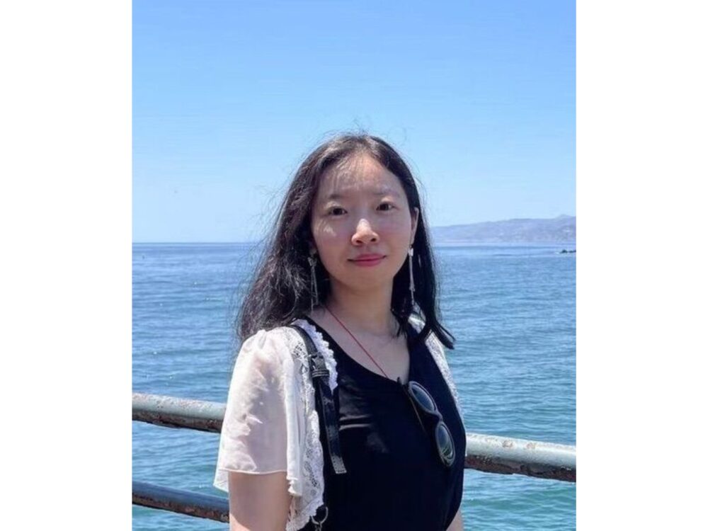 A portrait of Yijia Yang