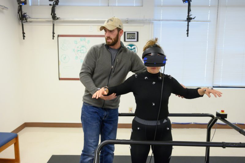 State estimation of the body during virtual reality-based postural control training