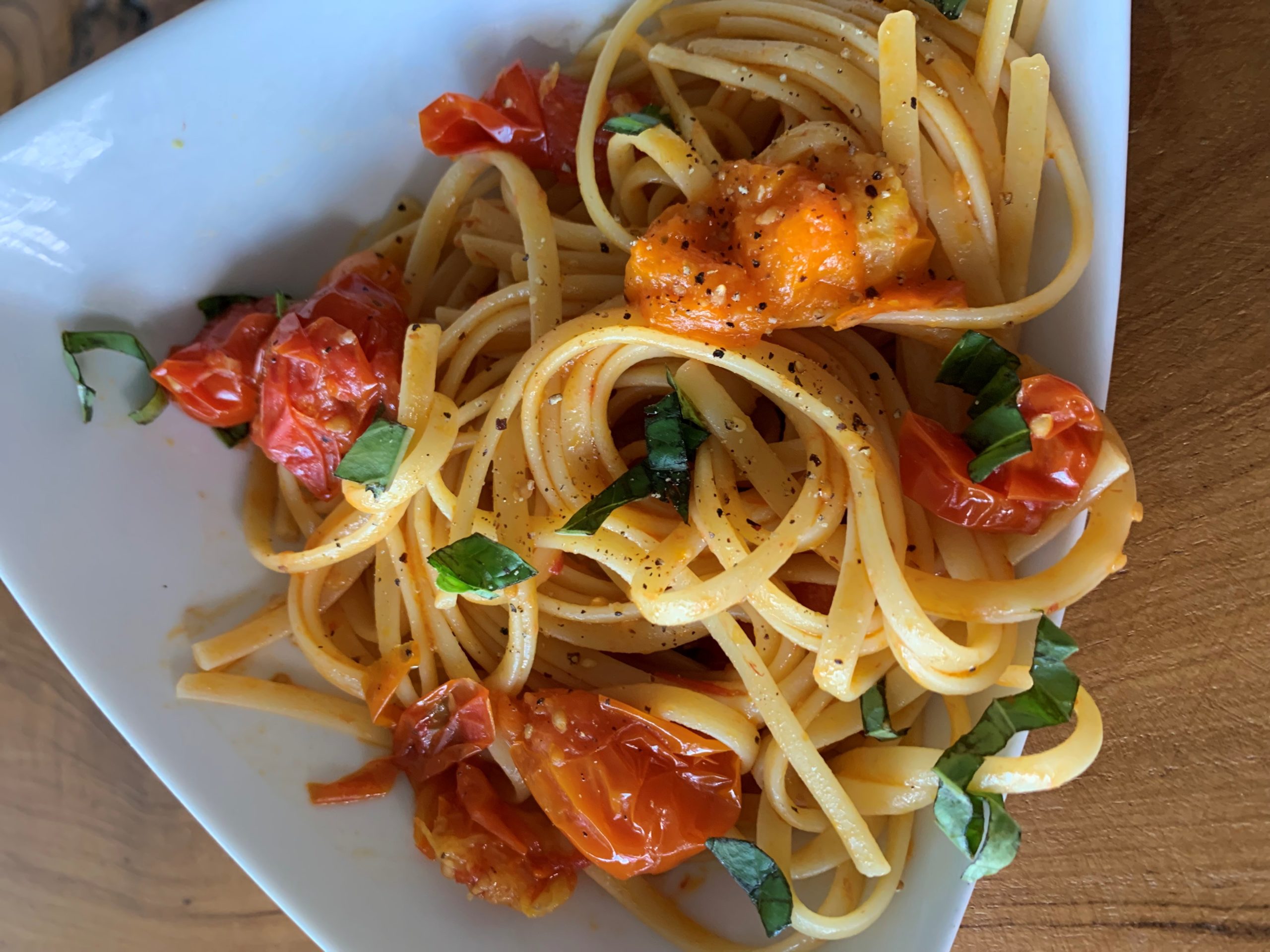 pasta with burst cherry tomatoes