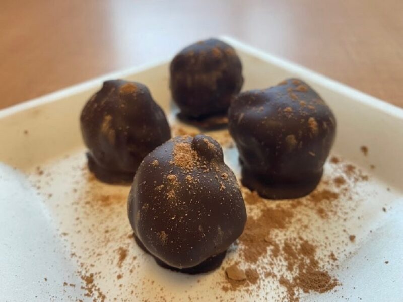 Mint chocolate truffles