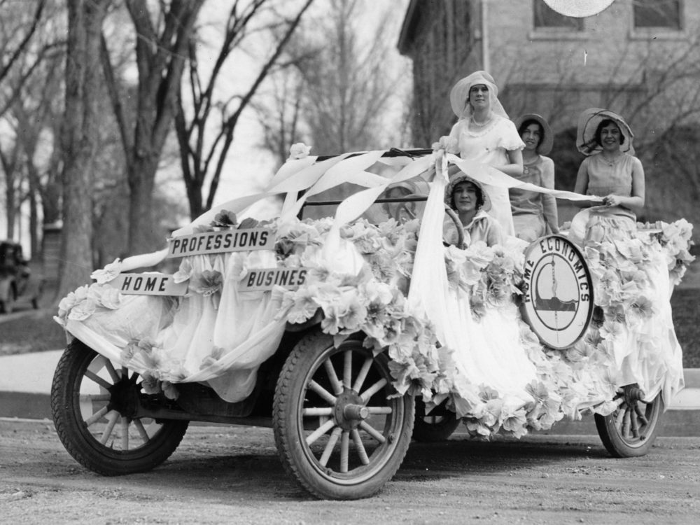 Home Economics float from the 1930s